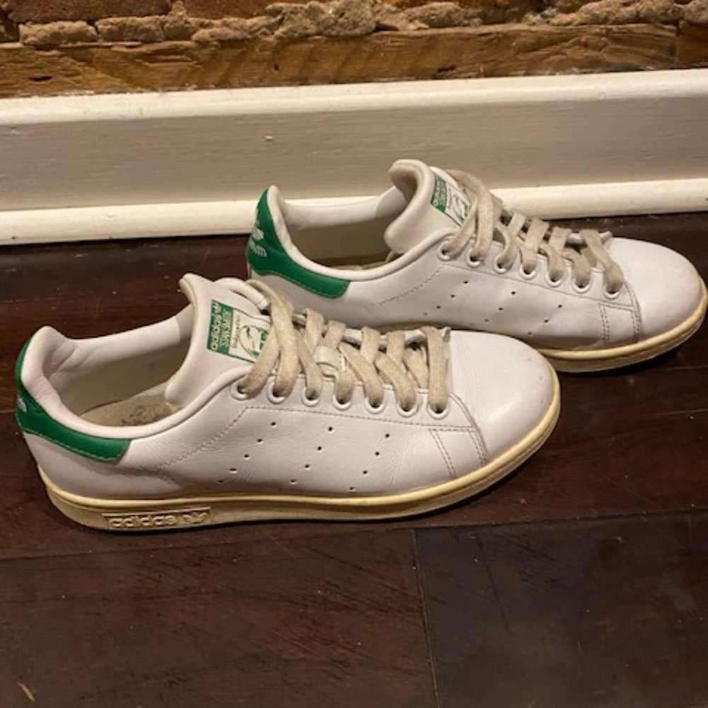 Adidas Classic Stan Smith (Women's Size 8) - Picture 2 of 3